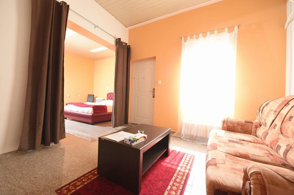 Apartment Inn Rooms Нови-Сад Номер фото