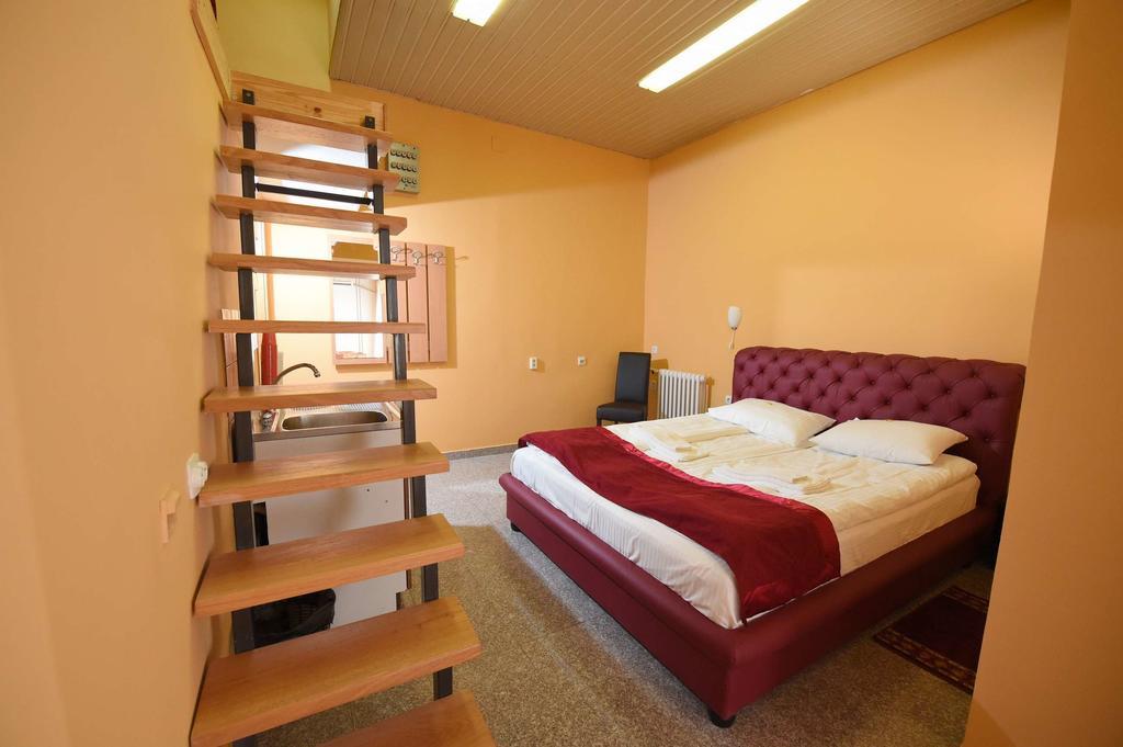 Apartment Inn Rooms Нови-Сад Номер фото